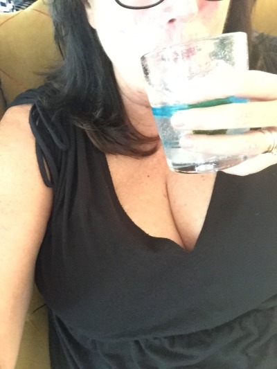 pnette:Happy Hump Day y’all! Gin and Tonic adult photos