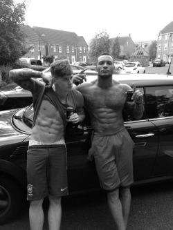 David McIntosh(L)