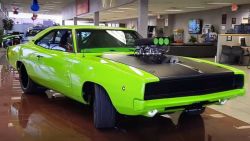 jacdurac:  MOPAR MUSCLE!!!