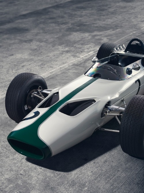 itsbrucemclaren:  //////   To celebrate the 50th anniversary of McLaren’s first