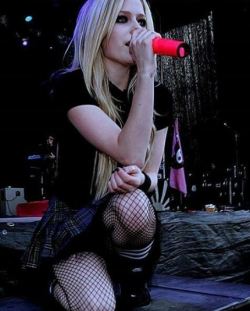 Avril Lavigne: My Guilty Pleasure