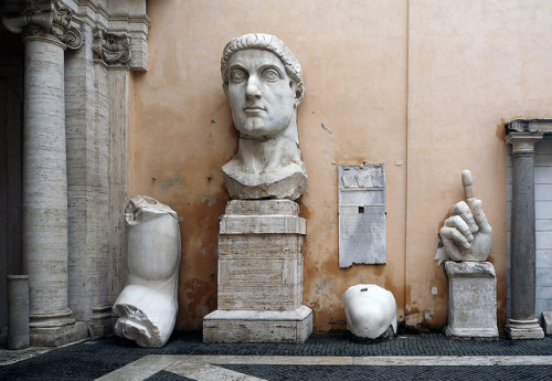 arthistry:  Fragments of the colossus of Constantine in Rome at the Capitolene Museum. The colossus&