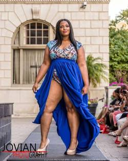 planetofthickbeautifulwomen:  Kisha Derring @ The St. Louis Socialites Fashion Show Fabulousness 2014 