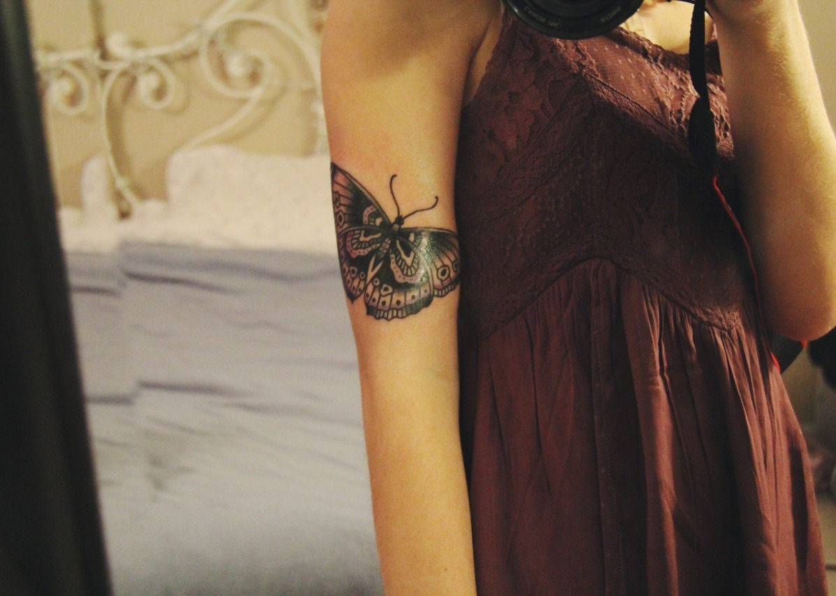 babylibra:  Got my third tattoo today! A purple butterfly, (I swear there’s purple