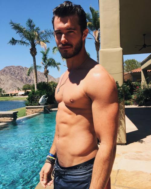 hotstudsdaily: Alex Prange (x)