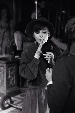 audreyhepburnforever:  Audrey on the set of ‘How To Steal A Million’.