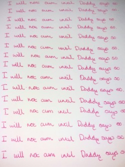 virtuallydaddy:  Such a cute submission, the best bit about it is that I didn’t ask for it, request it or even order for it to be written and submitted, it just turned up all cute and pink with the very best sentiment(s). 
