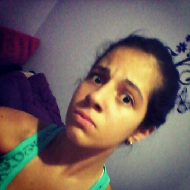 Alguém? #someone #me #question #ugly #instagram #instamood #instalove #instacute