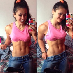 femfitspo:  Justine Salette  Via definitecuties.