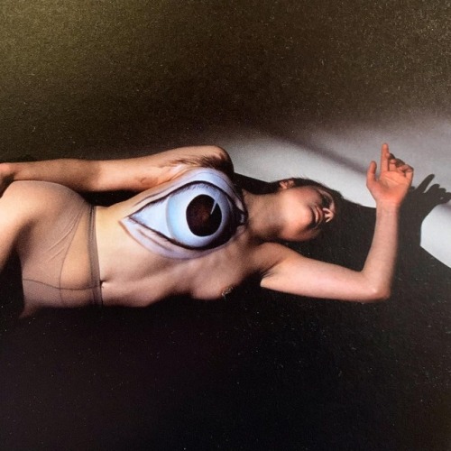 XXX thegreatinthesmall:  Camille Vivier   photo