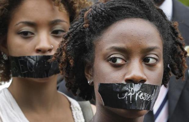 superbounduniverse:  blowthelights-posts:  Random black cuties from a protest :)