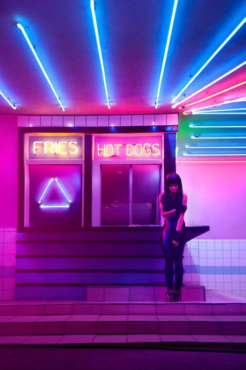 neon blog