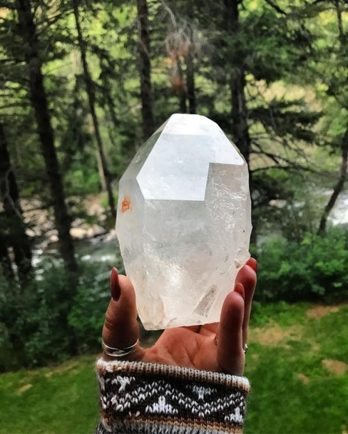 moonflowerspirits:Mesmerized by this giant Quartz point we picked up at the Buena Vista gem show tod