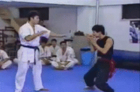 guts-and-uppercuts:  A Drunken Boxing practitioner getting absolutely destroyed by a karate exponent. I’m the first to say that Drunken Boxing has some unique and, to some extent, useful applications, but a well-rounded style it most definitely ain’t.Once