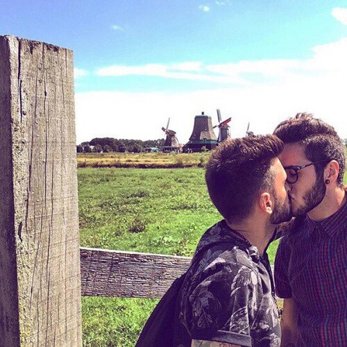 maxileyg:  Just you and me, I just want you and me, that’s all.