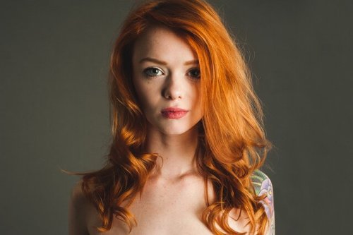 lass-and-suicide:  by Dvlx  Amazingly perfect!