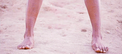 dirtycomputermp3: deep inside we’re all just pink.faceless shots in janelle monáe’s pynk