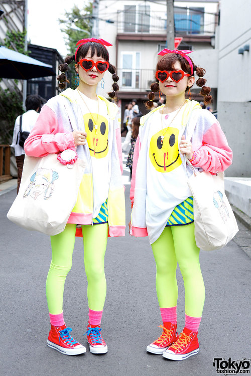 The Hennyo girls - Mashimo &amp; Ai - on the street in Harajuku with Madsaki shirts and Lactose Into