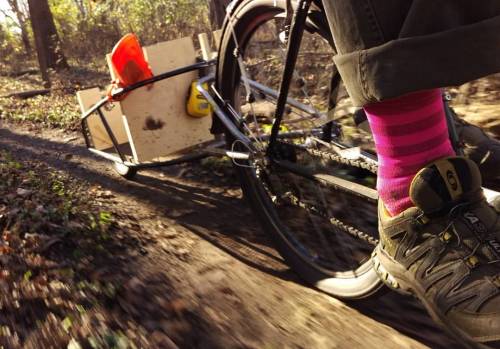 fuzzyimages: 73° on November 4. What the fuck am I supposed to do but ride and build? Amiright? #tra