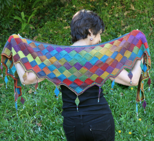 Entrelac shawl on flickr&lt;&lt;