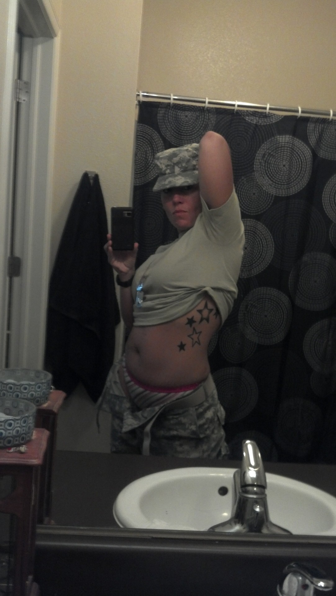 infantrydude1:  1st Armor slut 