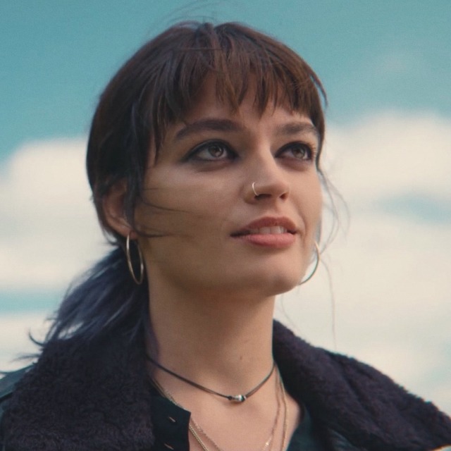 #maeve wiley icons on Tumblr