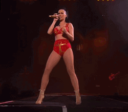 cinnccino:  Katy Perry - I Kissed A Girl (x) 