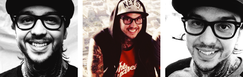 ramsyas:  tony perry + glasses 