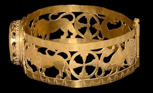 archaicwonder - Byzantine Gold Bracelet with Cross and Lions,...