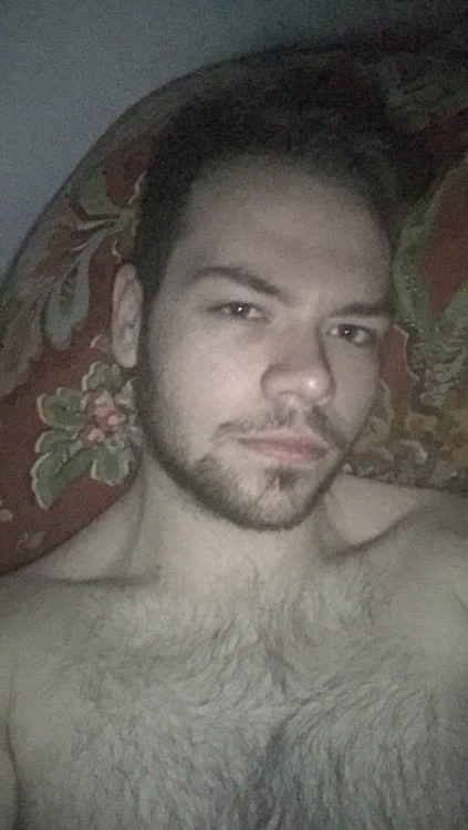 skyslut:  Just laying here being a 10/10 wbu??? 