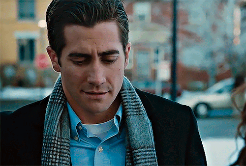 Endless List Of My Favorite Romcom Love Stories : Maggie Murdock (Anne Hathaway) And Jamie Randall (Jake