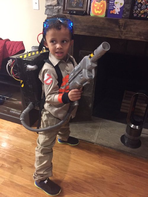 strawberrypatty:memorian:Ghostbusters Halloween Appreciation PostTell me how the Ghostbusters movie 