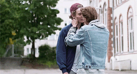 skamedits: Shall we leave? Yes.