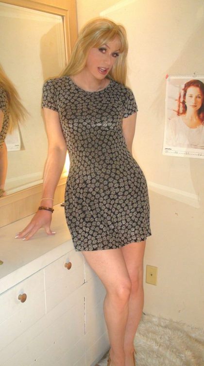 jkontumblr:  Jessica Sellz 