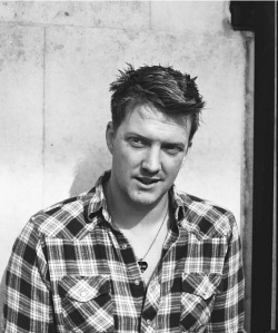 serpentineandblack:   Cheers to the man who’s voice could tame the fiercest of beasts, guitar licks so good they could end wars, and hips so slick they can drop anyone to their knees. Happy fuckin’ birthday, good Sir.  Joshua Michael Homme III -