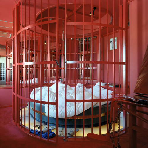 academyfordifficultgirls:  sincerely-mebody:urbain:Love Hotels: The Hidden Fantasy Rooms of Japan | Misty Keasler  Though there are many ways to have a sexual rendezvous, there are few so varied, convenient, and strange as the love hotels of Japan.