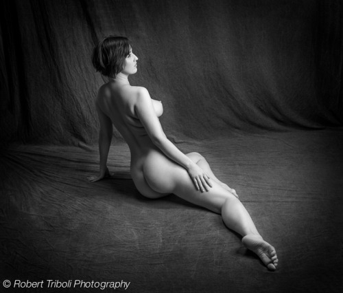 promiscuousferretproductions:  Nymph Robert Triboli Photography