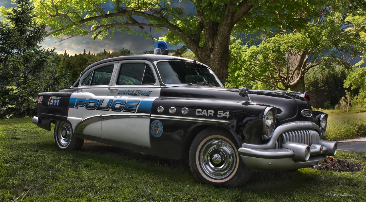 imickeyd:  old police car by Michel BellemareAnyone remember the TV show “Car 54,