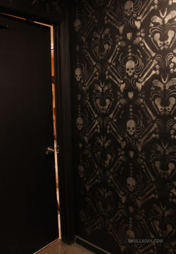 365daysofhalloween:  Skeleton Damask Walls