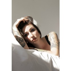 anagarciademascarenhas:  Photography - Ana Garcia de Mascarenhas / Model - @vanda_enoch #girl #model #photography #photoshoot #tattos #tattoed #tattoedgirl #anagarciademascarenhas #ink #inked #portugal 