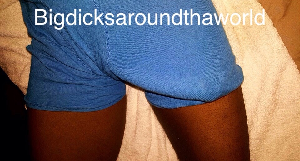 bigdicksaroundthaworld:  I love bulges in boxers  so here is my own collection….enjoy