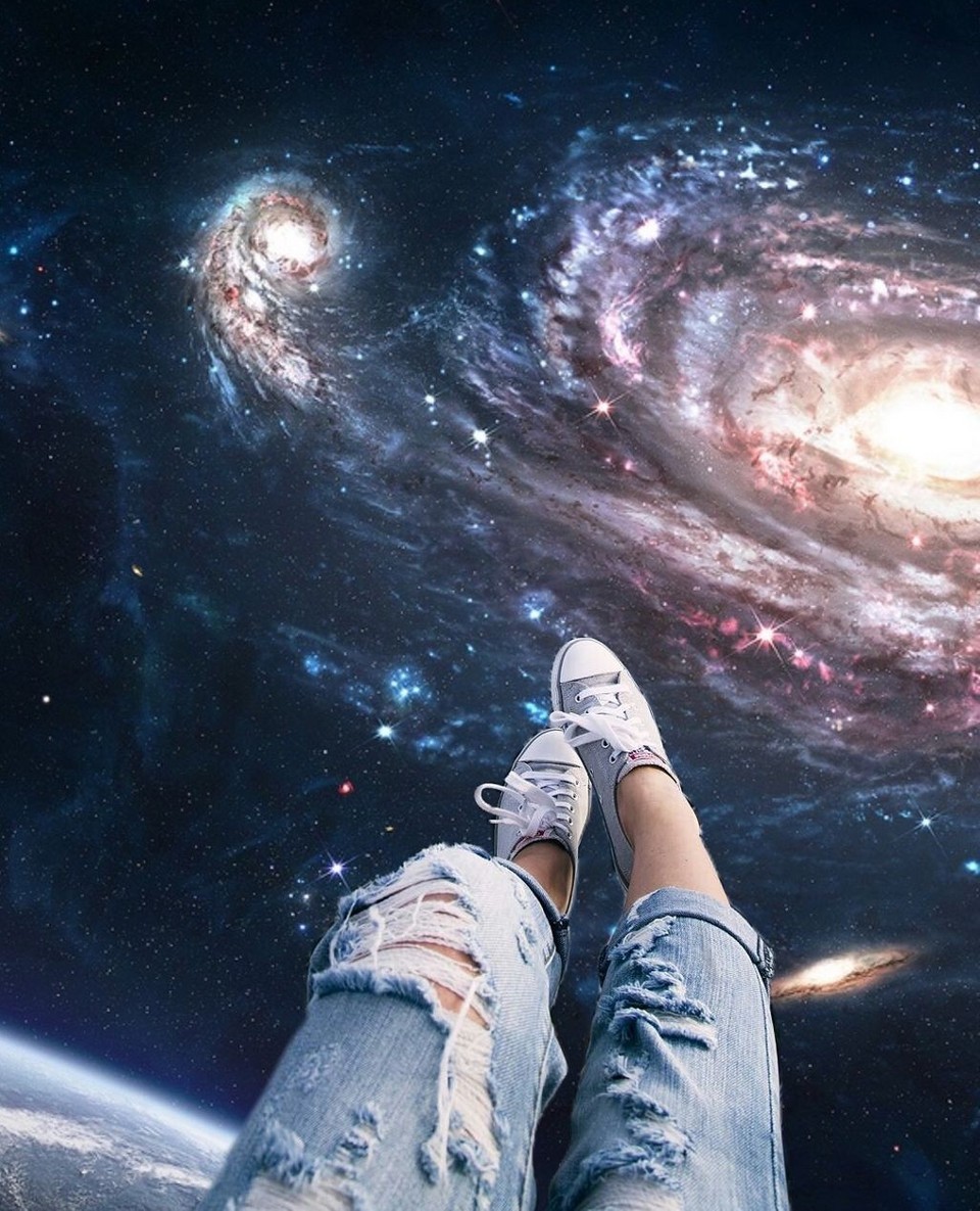 PicsArt — Rocket ship views🤩🚀 Use our Space Backgrounds to...
