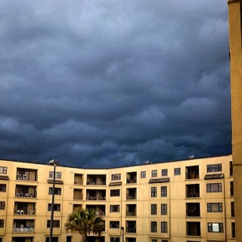 Oh dear baby Jesus! ⚡️☔️☁️#Thunderstorm #Beach #OhDear #OhLord #SaltLife #OBX #Storm #lighting #dark