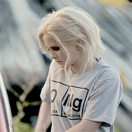 dailyizombie: Liv I’m fine. You saved me. All that sociopath swimming through your