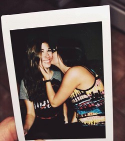 Allidoiswynn:  Thesongbirds:  Lliduac:  Cute Date Night Polaroid With My Gorgeous