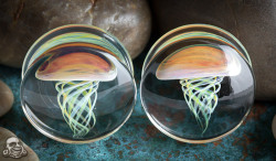 Plugporn:  Jellyfish Plugs (Amber/Purple On Clear) By Glasswear Studios