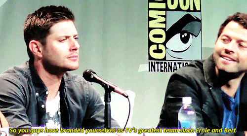 flourishing-destiel:[[gifs not mine]]