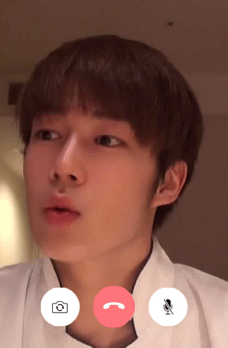 chunielies:  facetiming with your boyfriend, dawon ♡