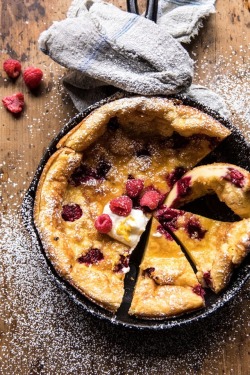 yummyinmytumbly:  raspberry lemon ricotta dutch baby