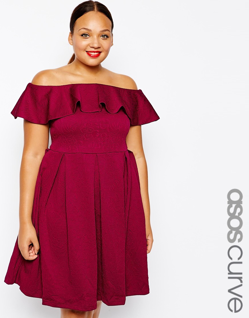 plussizeebony:  ASOS CURVE Textured Ruffle Bardot Dress In Longer Length 